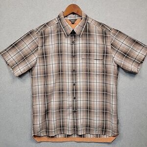 Royal Robbins Plaid Button Up Shirt Men's Large Outdoor Short Sleeve Collar